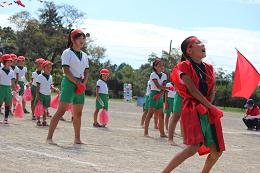 応援合戦　赤組