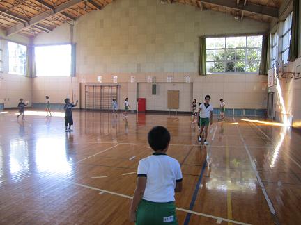 にらめっこクラブ