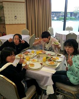 バイキングはおいしいね